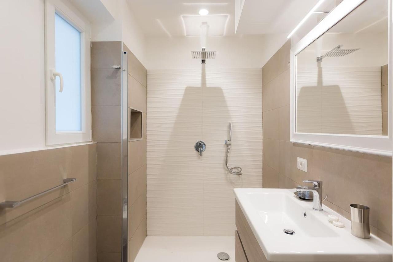 Lovely New Apartament, Viale Trastevere ローマ エクステリア 写真